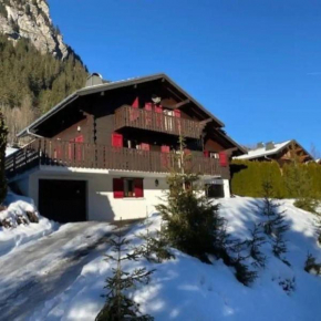 Tom's Chalet
